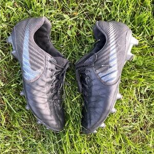 Nike Tiempo Legend Men’s 7.5